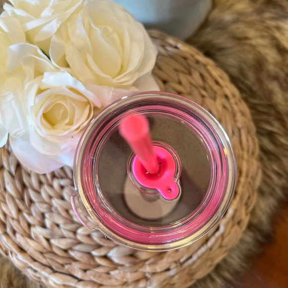 NEW OFFICIAL BARBIE INSULATED TUMBLER💗💗 - Picture 5 of 7